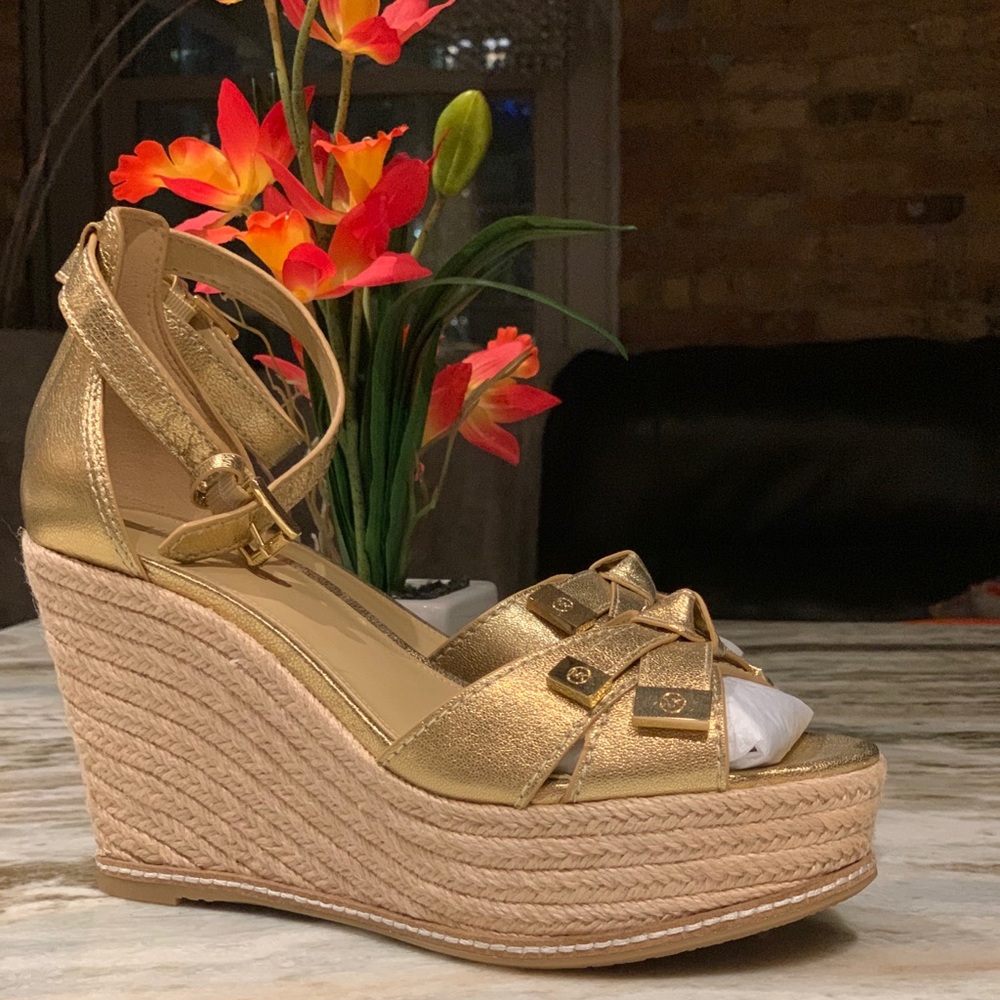 BEAUTIFUL MICHAEL KORS WEDGES - Picture 5 of 6